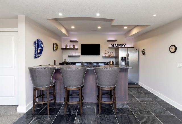 505 NE Dellwood Court, Waukee, IA 50263