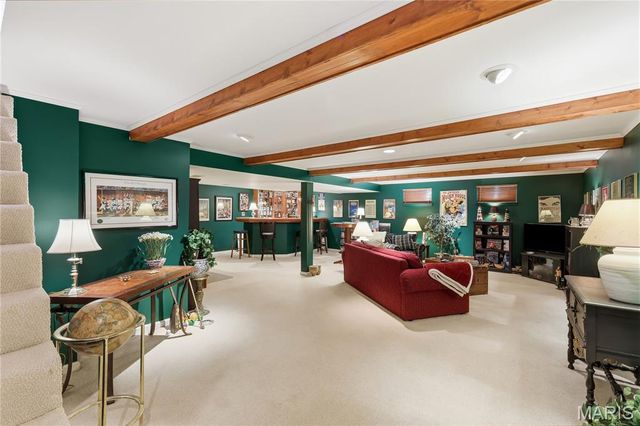 421 Andover Lane, Ballwin, MO 63011