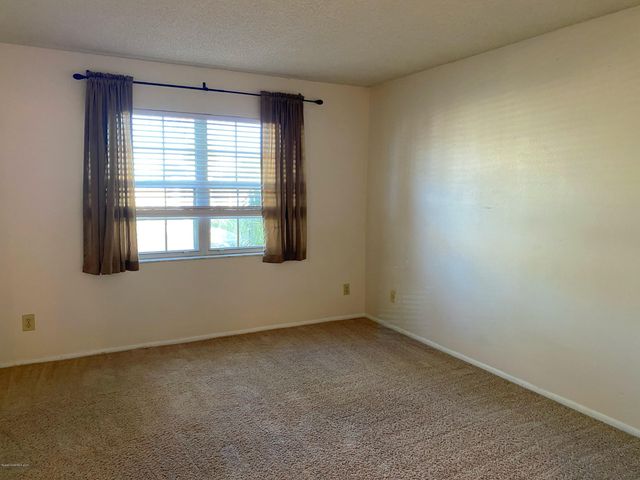 987 Sonesta Avenue NE 207, Palm Bay, FL 32905