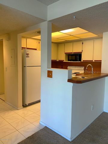 987 Sonesta Avenue NE 207, Palm Bay, FL 32905