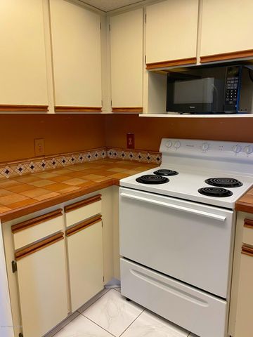 987 Sonesta Avenue NE 207, Palm Bay, FL 32905