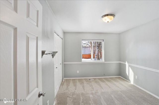 9320 Aphrodite Drive, Anchorage, AK 99515