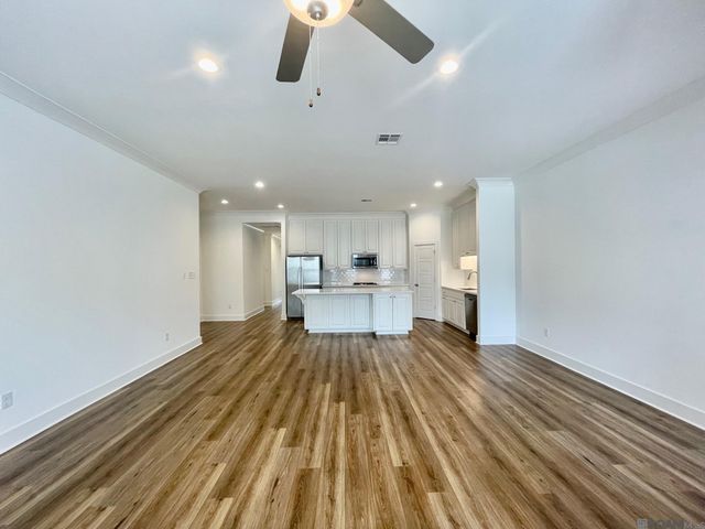 9135 Southlawn Dr, Baton Rouge, LA 70810