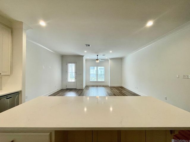 9135 Southlawn Dr, Baton Rouge, LA 70810