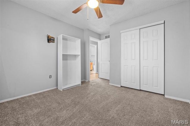 229 Chouteau Point, Pontoon Beach, IL 62040