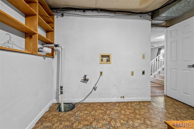 229 Chouteau Point, Pontoon Beach, IL 62040