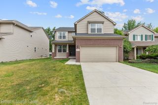 68 Biltmore Drive, Troy, MI 48084