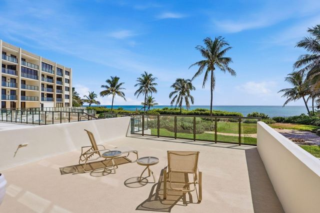 6885 N OCEAN Boulevard 1010, Ocean Ridge, FL 33435