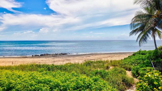 6885 N OCEAN Boulevard 1010, Ocean Ridge, FL 33435