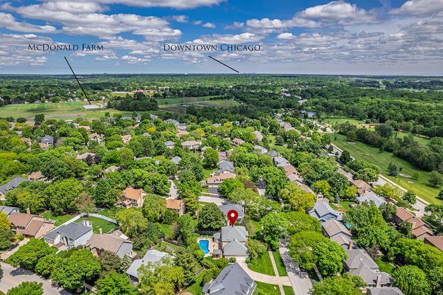 391 DuPahze Street, Naperville, IL 60565