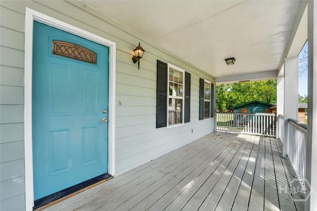 2008 Essex Avenue, Savannah, GA 31405