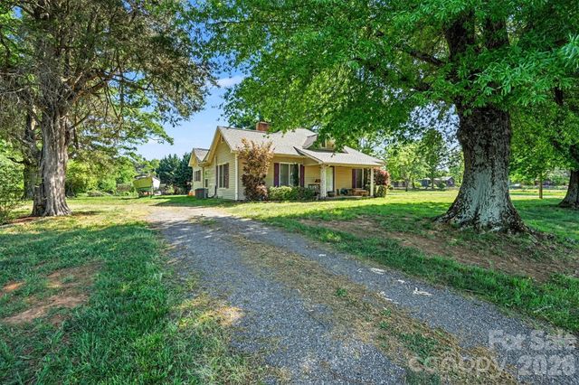6805 Lackey Road, Vale, NC 28168