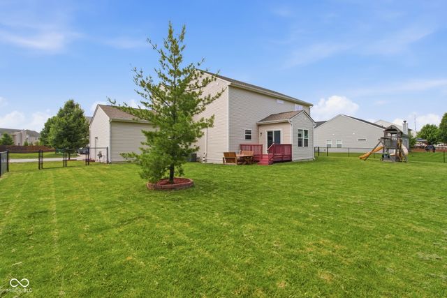 1867 Archbury Drive, Avon, IN 46123