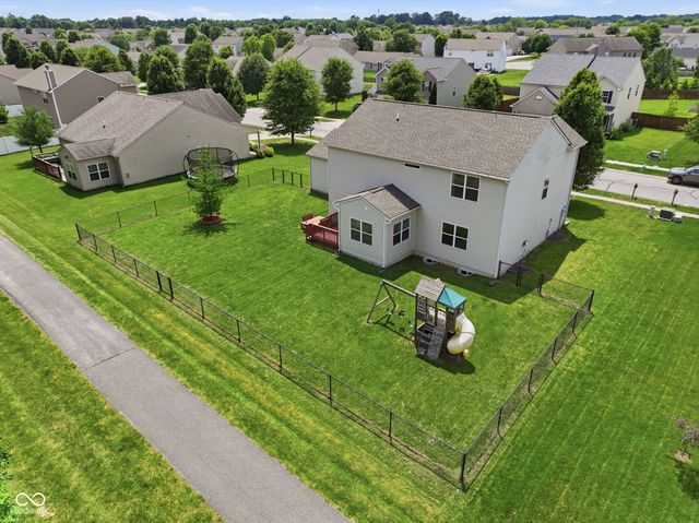 1867 Archbury Drive, Avon, IN 46123