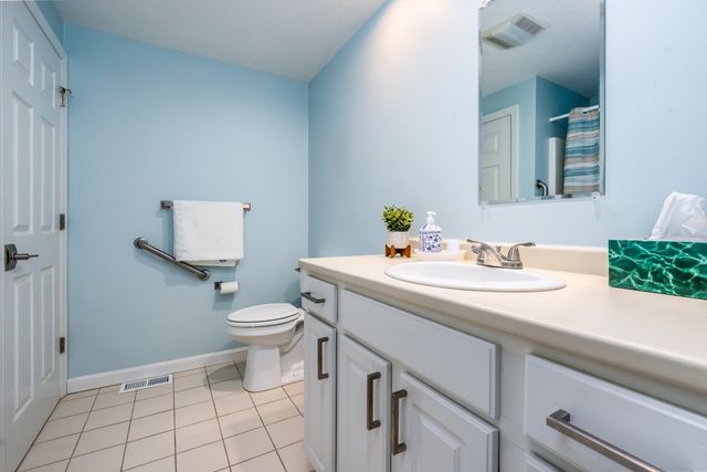 3 Longwood Road, Mashpee, MA 02649