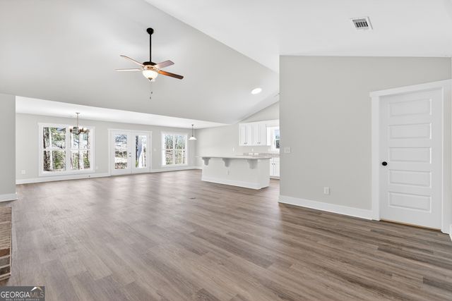 420 Seashell Court 17, Statham, GA 30666