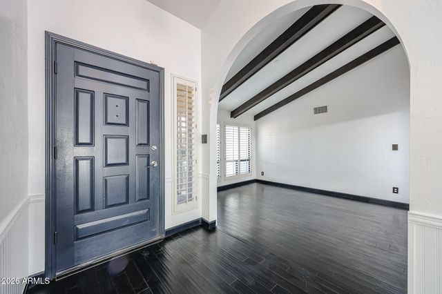 8444 N 7TH Avenue, Phoenix, AZ 85021
