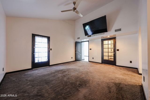 8444 N 7TH Avenue, Phoenix, AZ 85021