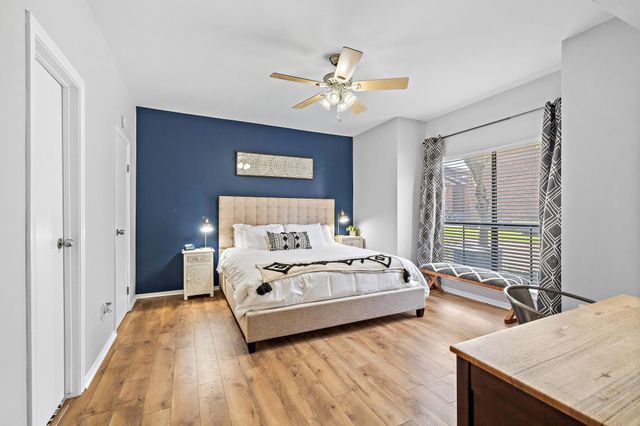 3100 Walnut Bend Lane 311, Houston, TX 77042