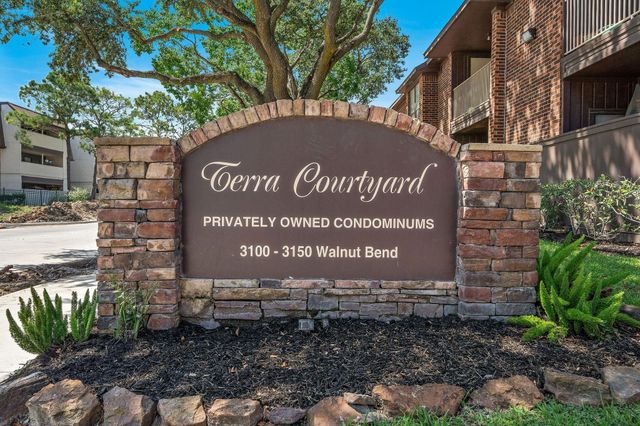 3100 Walnut Bend Lane 311, Houston, TX 77042
