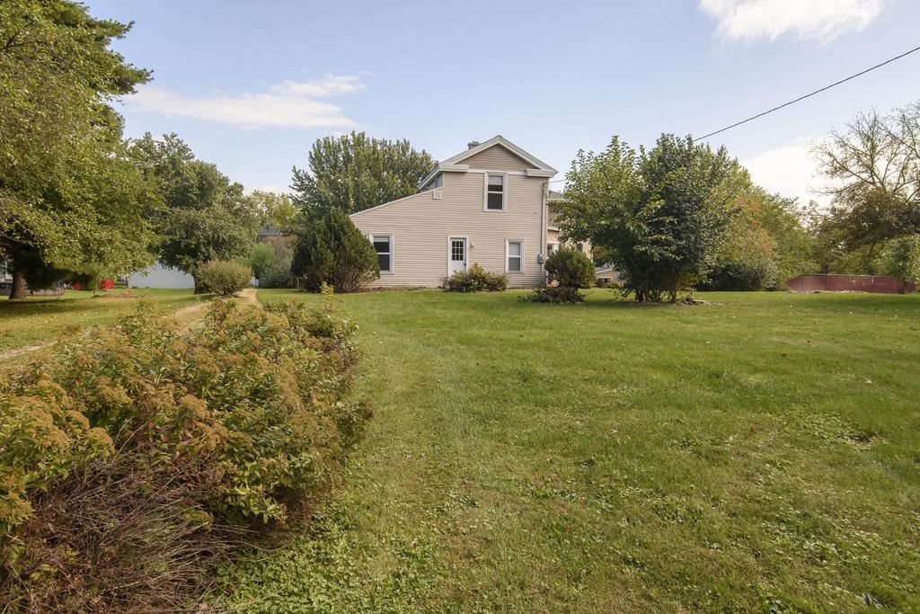 320 Mill STREET, Fox Lake, WI 53933