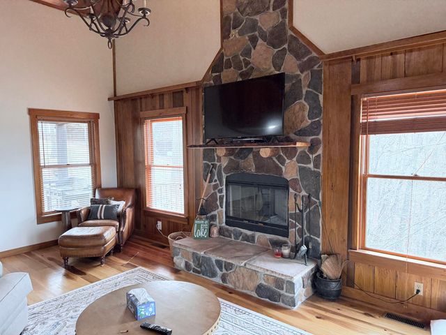 176 The Village Drive, Nancy, KY 42544