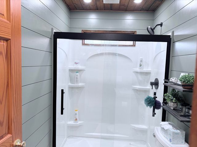 176 The Village Drive, Nancy, KY 42544