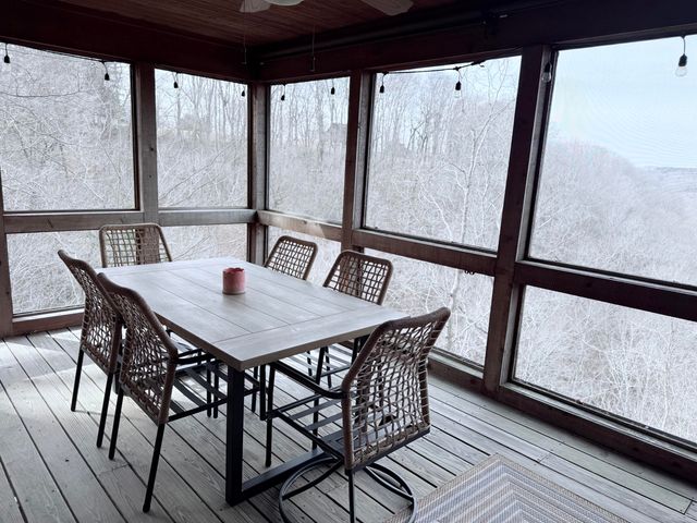 176 The Village Drive, Nancy, KY 42544