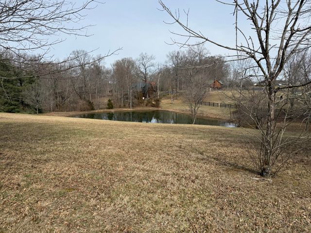 176 The Village Drive, Nancy, KY 42544