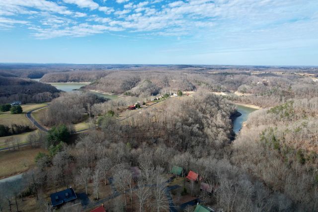 176 The Village Drive, Nancy, KY 42544