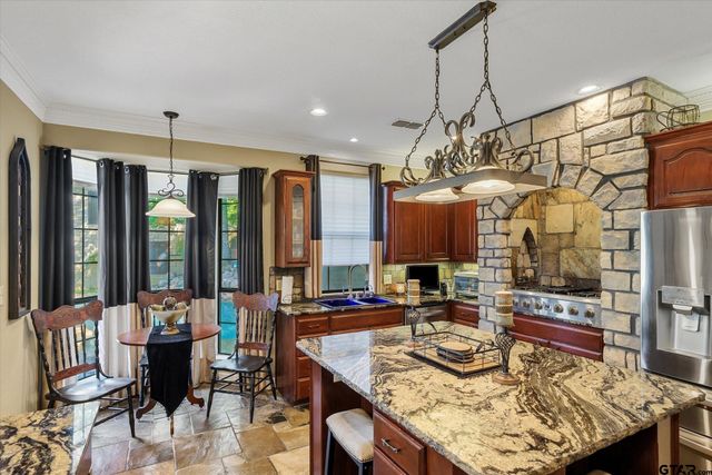 1056 County Road 3810, Hawkins, TX 75765