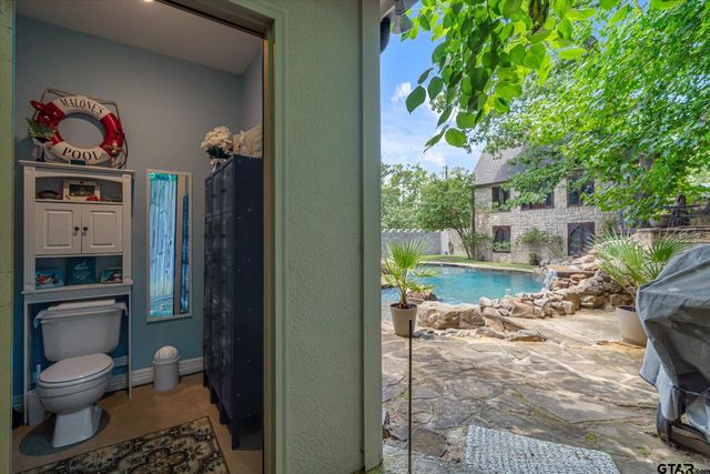 1056 County Road 3810, Hawkins, TX 75765