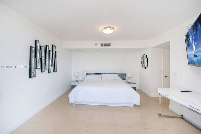 17201 Collins Ave 506, Sunny Isles Beach, FL 33160