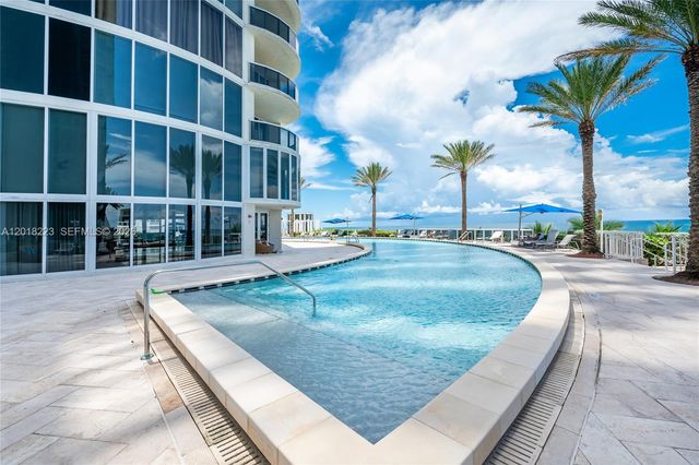 17201 Collins Ave 506, Sunny Isles Beach, FL 33160