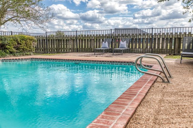 1289 Bluebonnet Ridge Drive, Chappell Hill, TX 77426