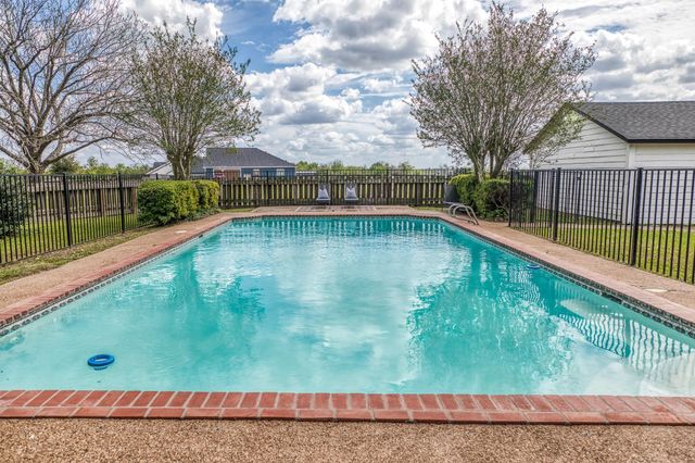 1289 Bluebonnet Ridge Drive, Chappell Hill, TX 77426