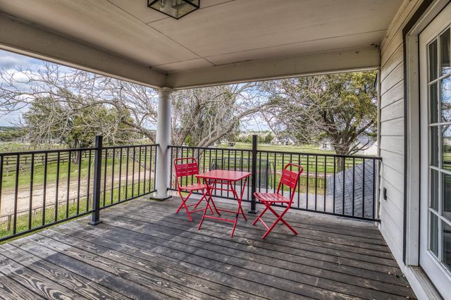 1289 Bluebonnet Ridge Drive, Chappell Hill, TX 77426