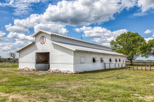 1289 Bluebonnet Ridge Drive, Chappell Hill, TX 77426