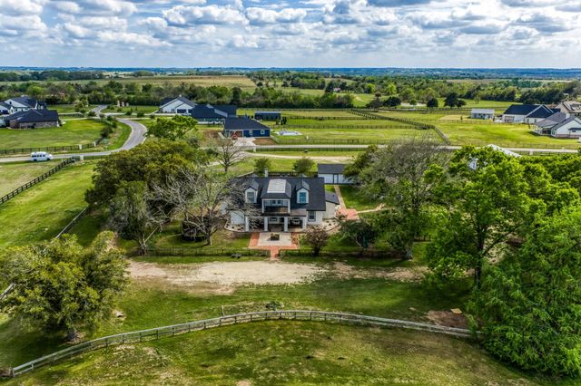 1289 Bluebonnet Ridge Drive, Chappell Hill, TX 77426