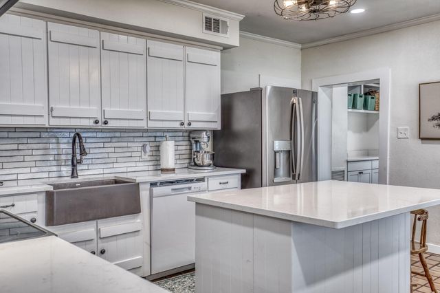 1289 Bluebonnet Ridge Drive, Chappell Hill, TX 77426