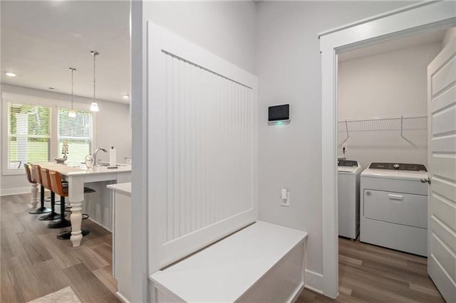 2 Whites Pond Road, Moreland, GA 30259