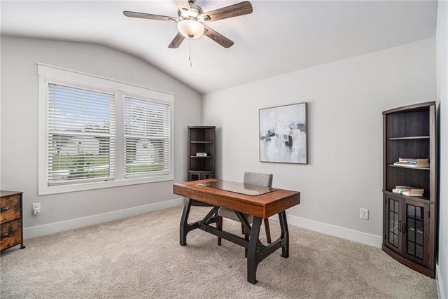 2 Whites Pond Road, Moreland, GA 30259