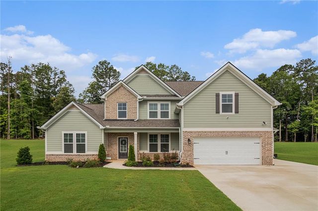2 Whites Pond Road, Moreland, GA 30259