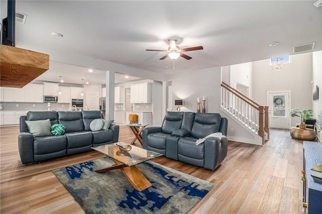 2 Whites Pond Road, Moreland, GA 30259