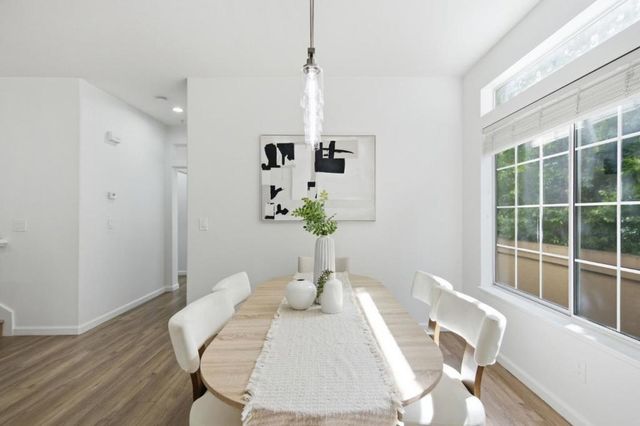 1171 La Rochelle Terrace G, Sunnyvale, CA 94089