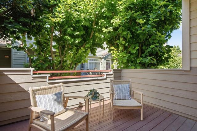 1171 La Rochelle Terrace G, Sunnyvale, CA 94089