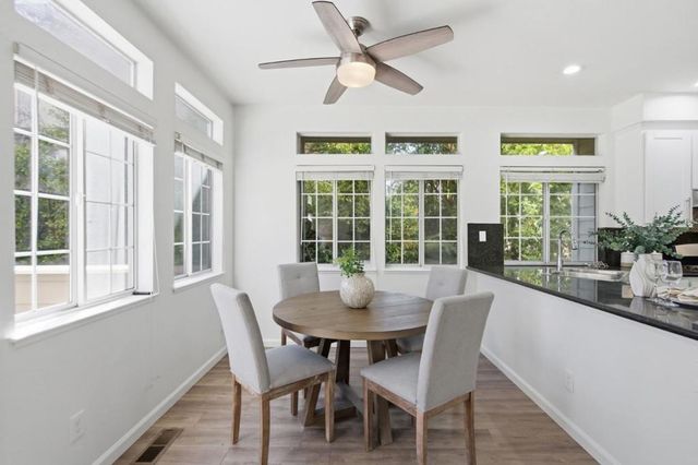 1171 La Rochelle Terrace G, Sunnyvale, CA 94089