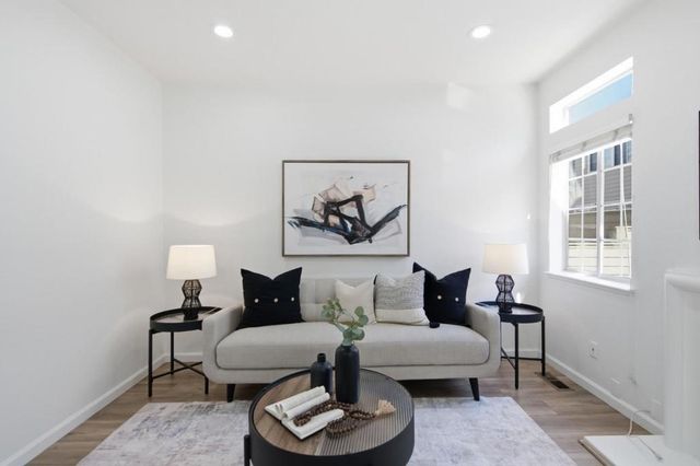 1171 La Rochelle Terrace G, Sunnyvale, CA 94089