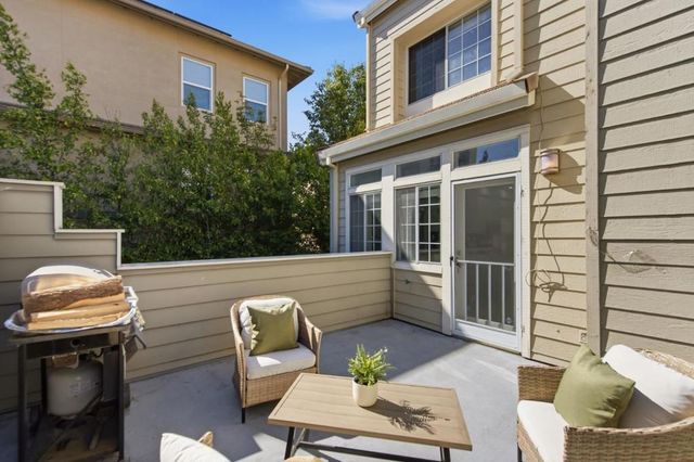 1171 La Rochelle Terrace G, Sunnyvale, CA 94089