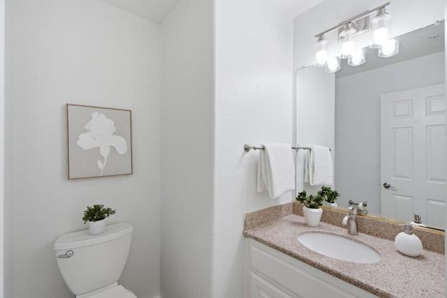 1171 La Rochelle Terrace G, Sunnyvale, CA 94089